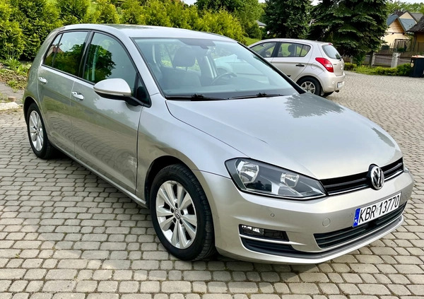 Volkswagen Golf cena 41999 przebieg: 243155, rok produkcji 2016 z Jasień małe 154